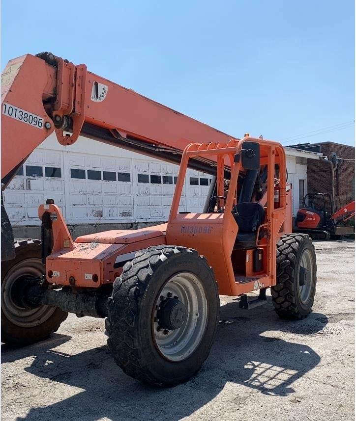 2014 SkyTrak 8042 Telehandler - 8000lb Capacity, 42ft Lift Height