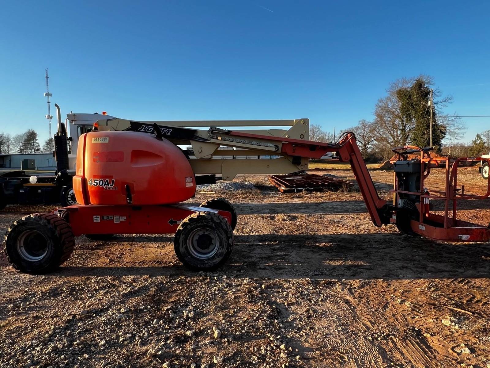 2013 JLG 450AJ SERIES II Articulating Boom Lift