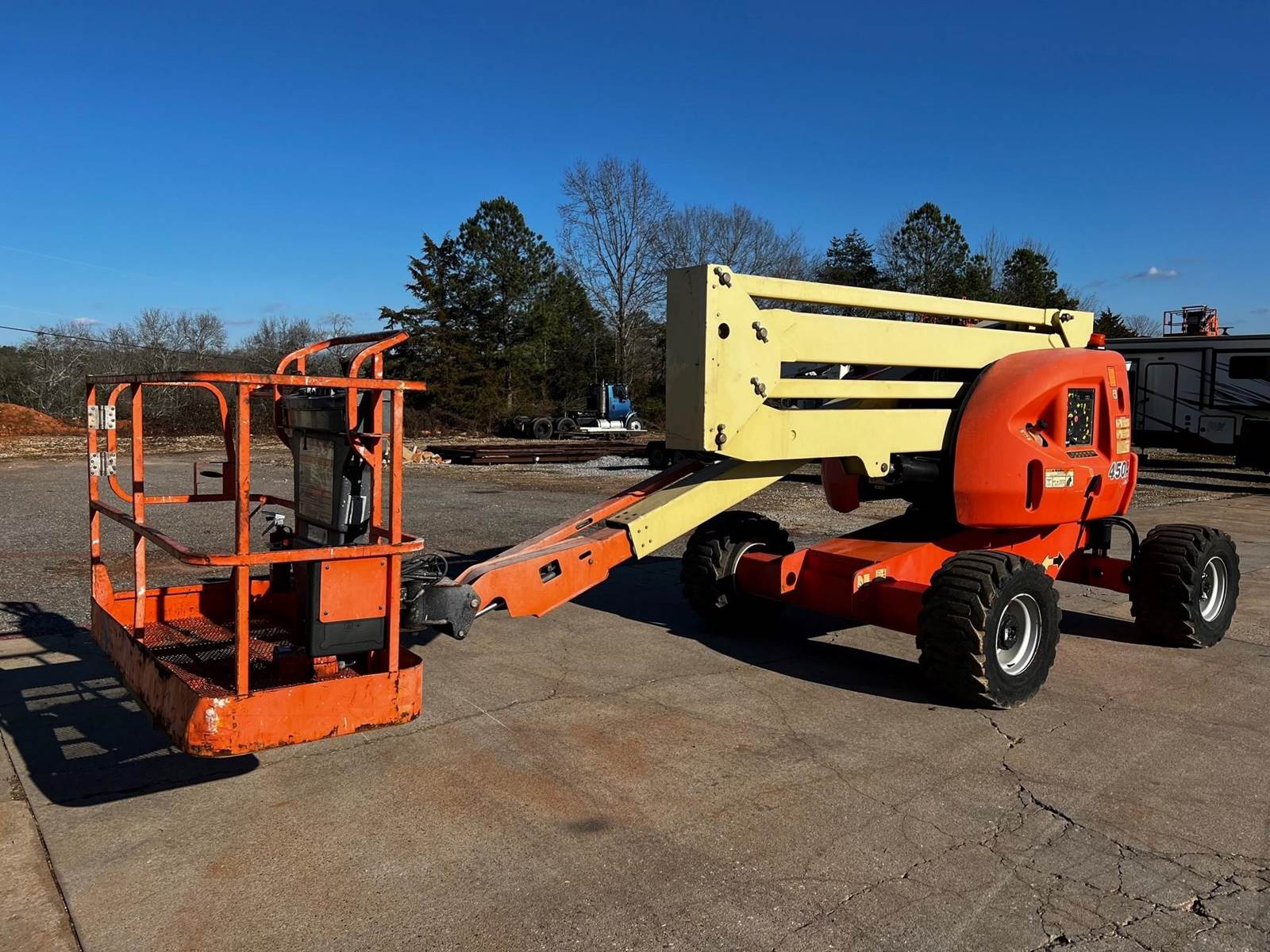 2012 JLG 450A II Articulating Boom Lift