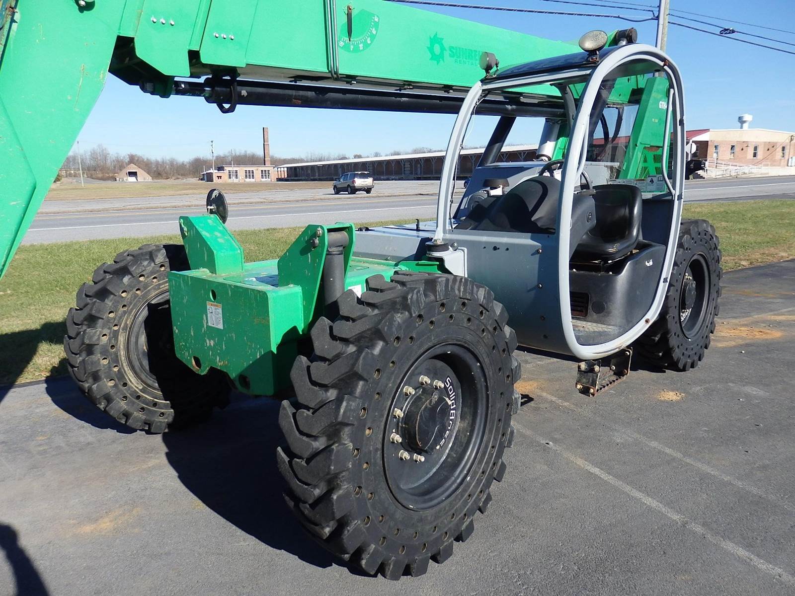 2011 Genie GTH-644 Telehandler - 6000lb Capacity, 44ft Lift Height