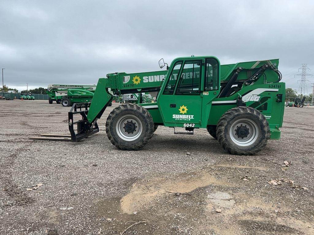 2014 SkyTrak 6042 Telehandler