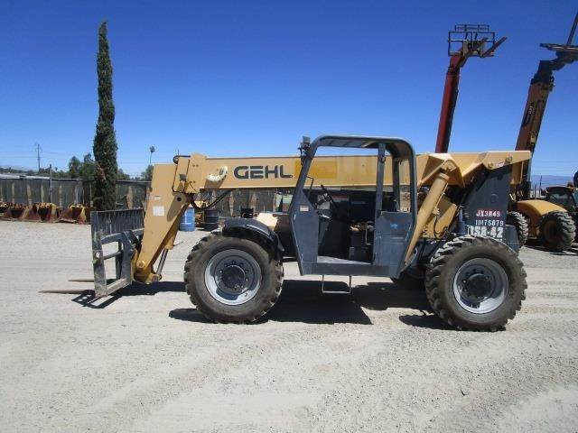 2015 Gehl RS8-42 Telehandler