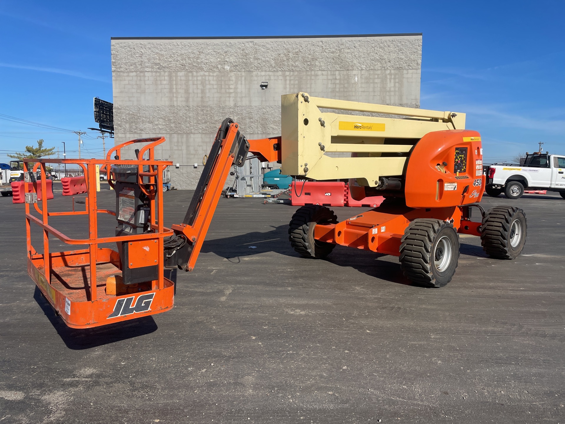 2014 JLG 450AJ 4WD Diesel Articulating Boom Lift