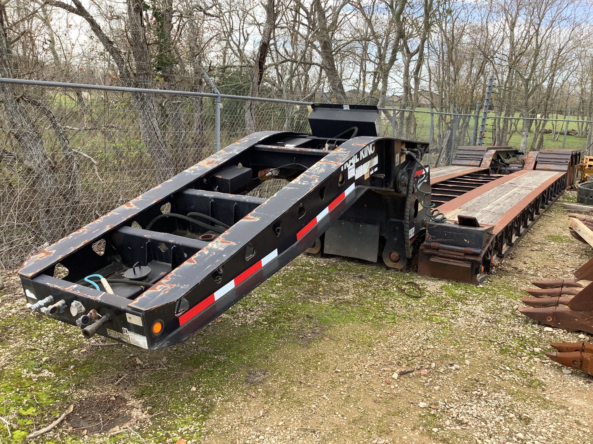 2013 Trail King TK110HDG Tri/A Removable Gooseneck Lowboy Trailer