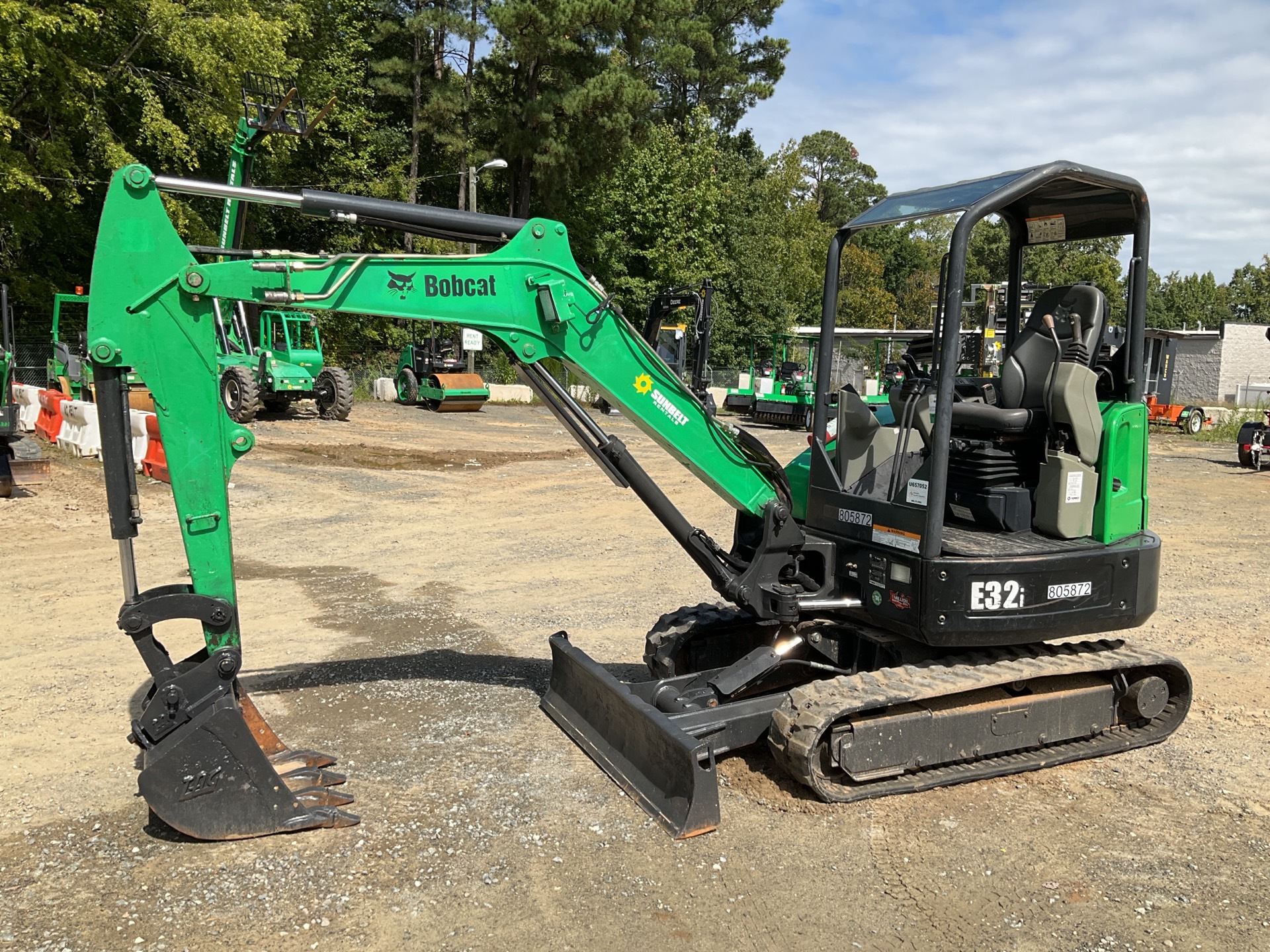 2016 Bobcat E32i Mini Excavator