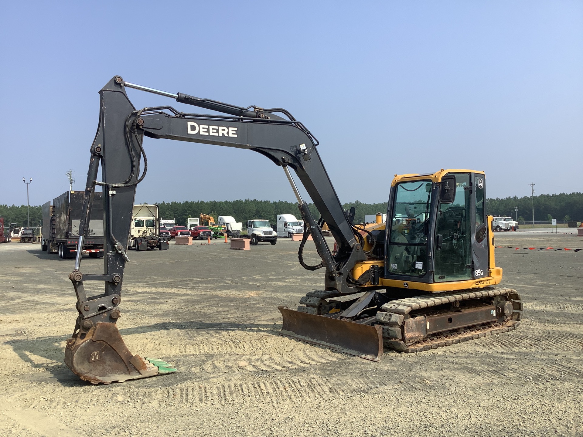 2017 John Deere 85G Tracked Excavator