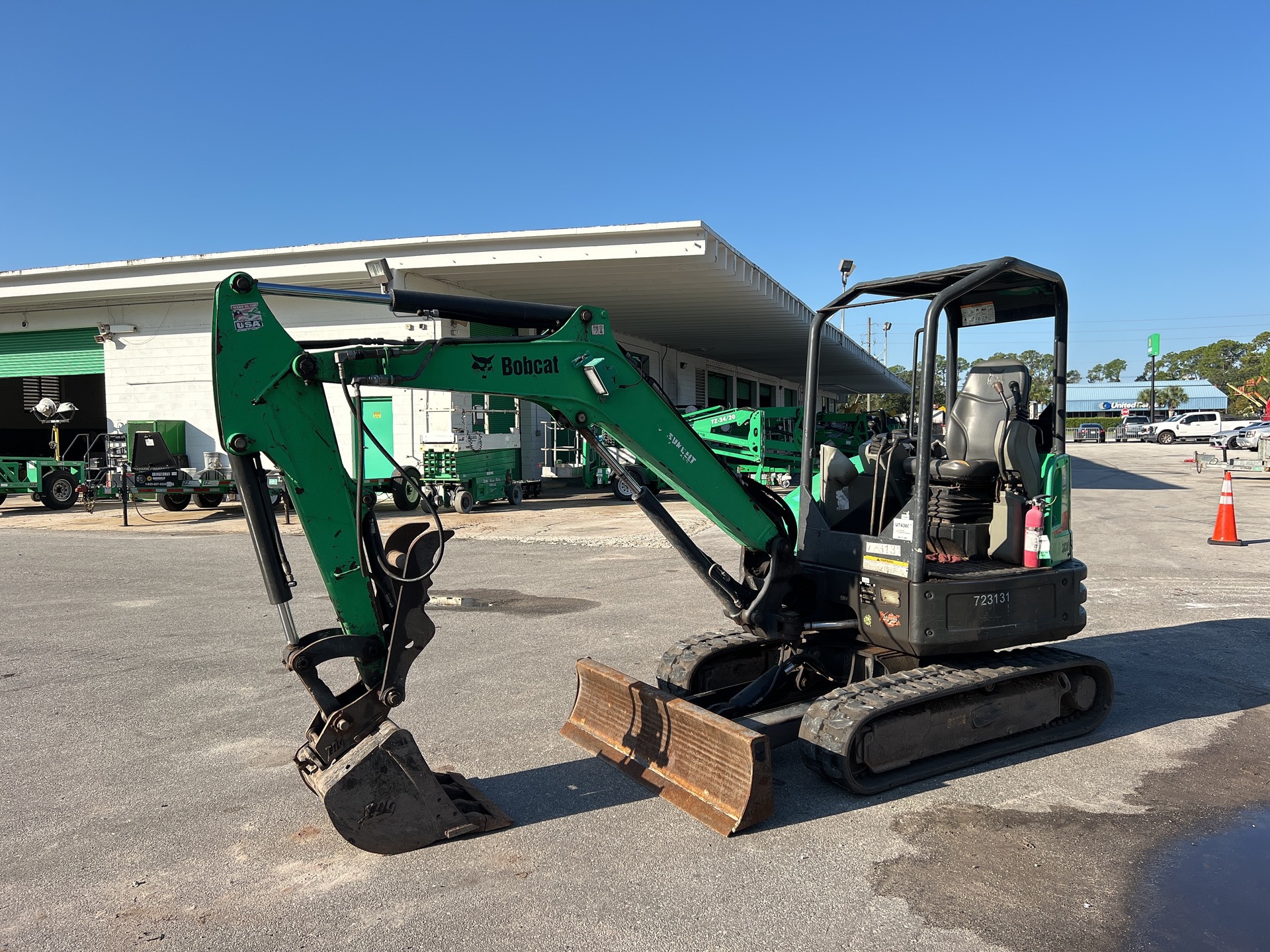 2015 Bobcat E32 Mini Excavator