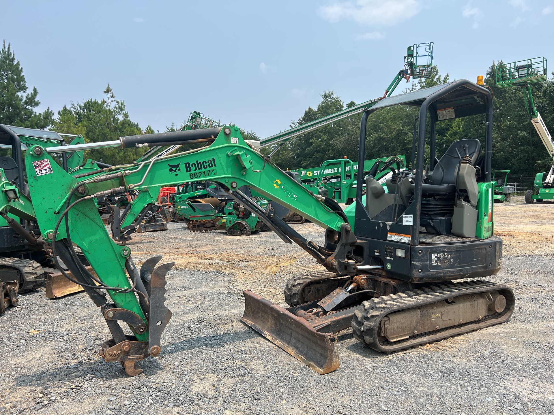 2016 Bobcat E32i Mini Excavator