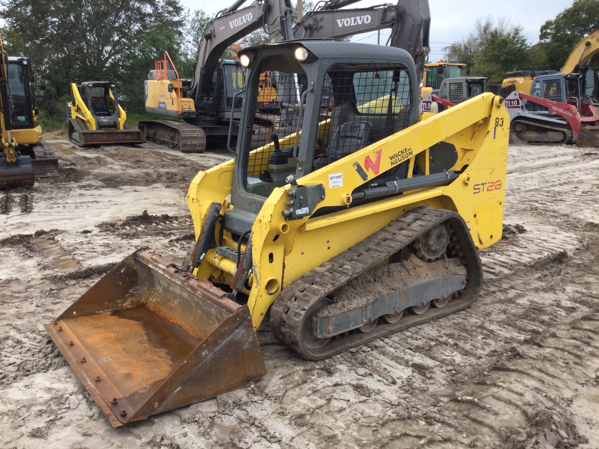 2018 Wacker Neuson ST28 Compact Track Loader