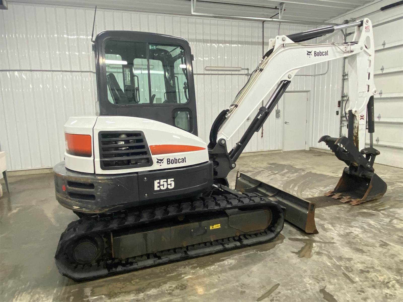 2018 Bobcat E55 Mini Excavator - Bucket & Thumb