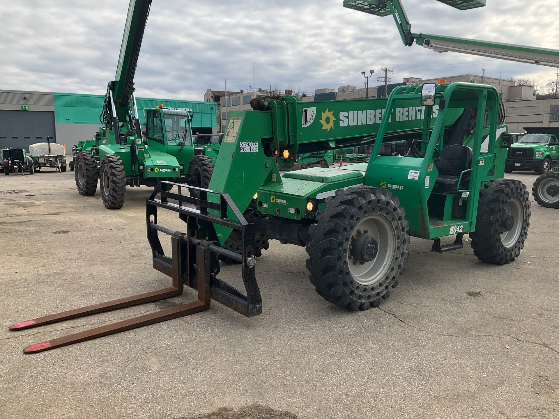 2013 SkyTrak 8042 Telehandler