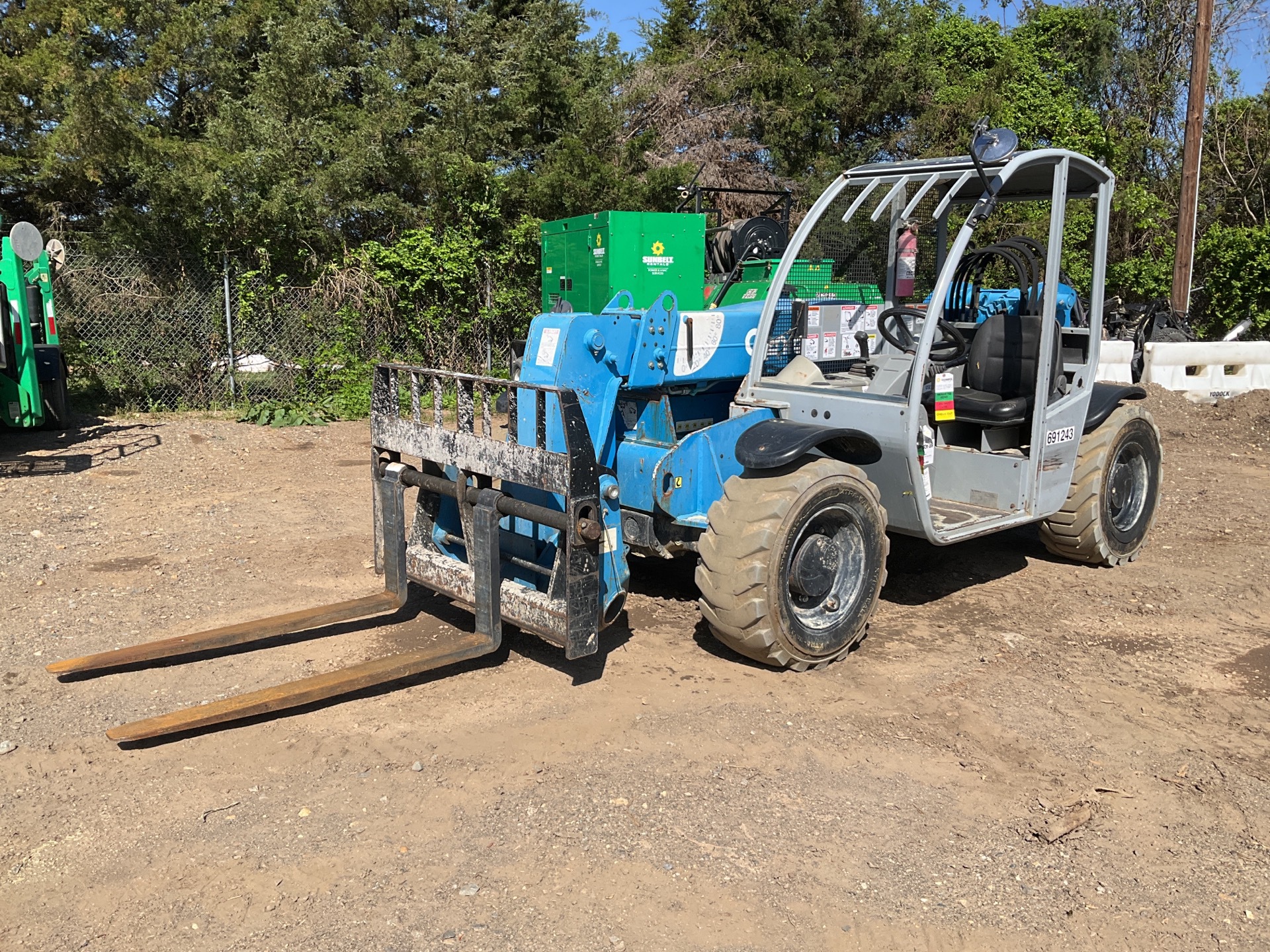 2012 Genie GTH-5519 Telehandler