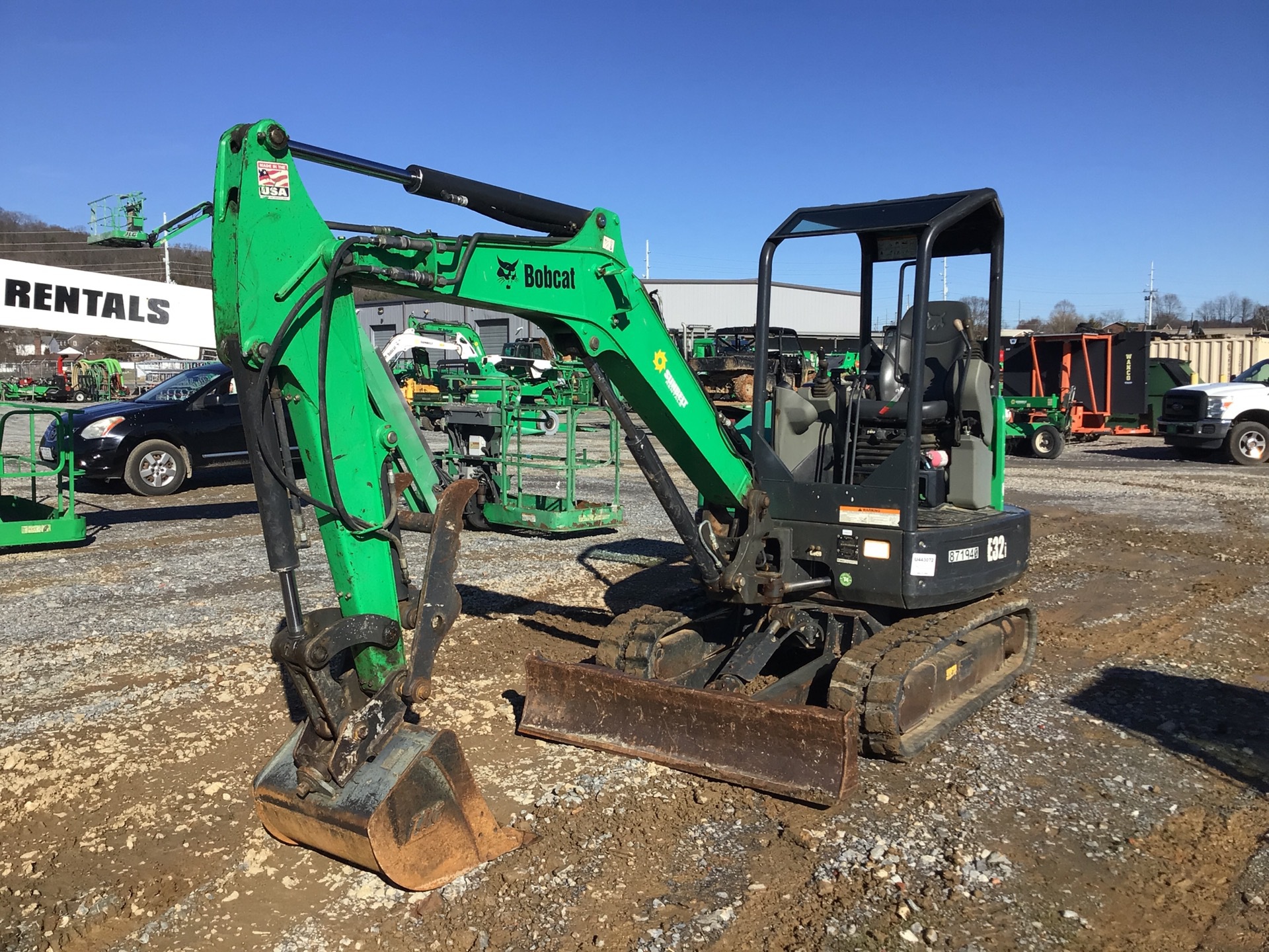 2016 Bobcat E32i Mini Excavator