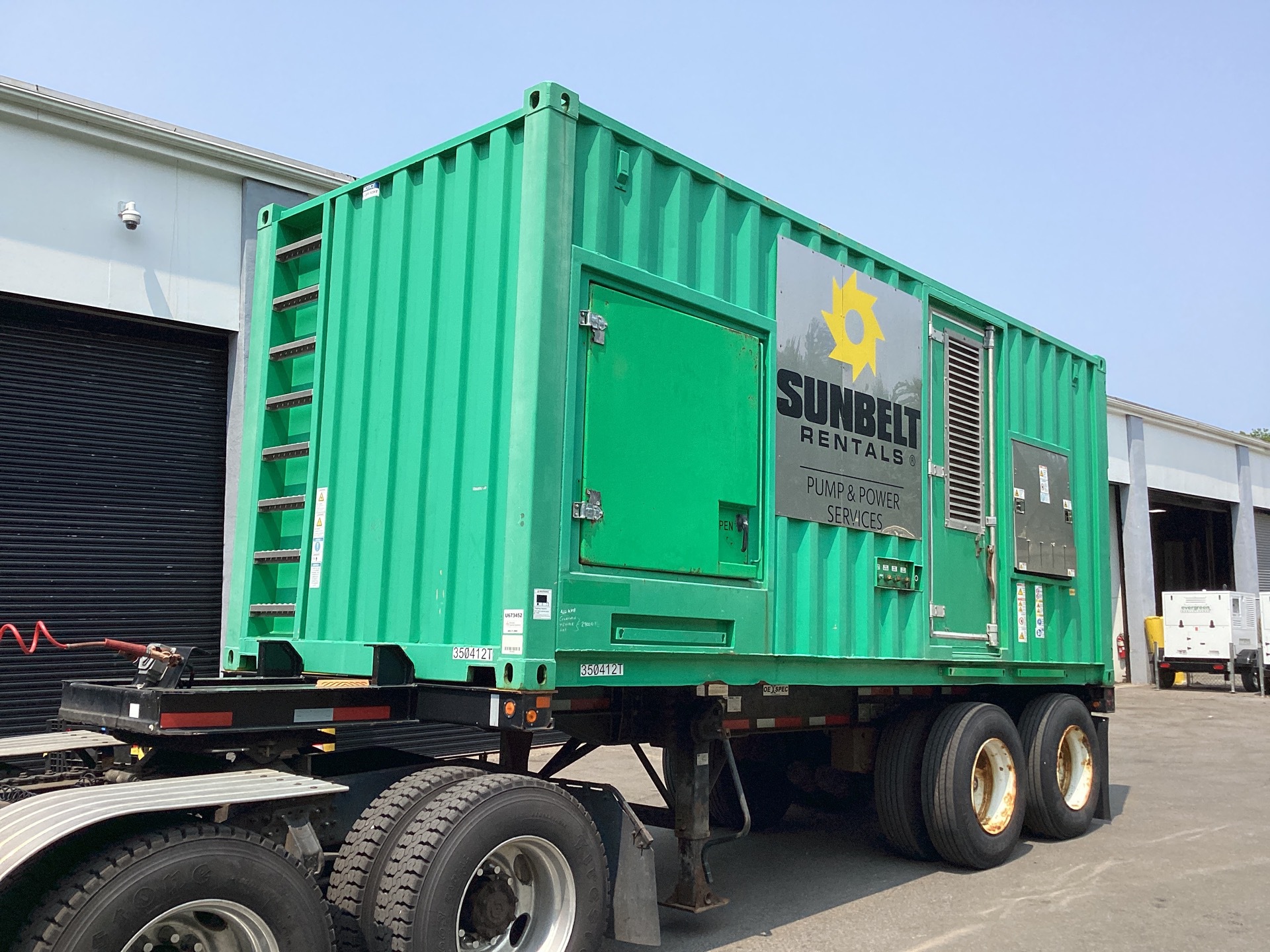 2011 Stamford Containerized Generator Set on 2012 Vanguard Generator Trailer