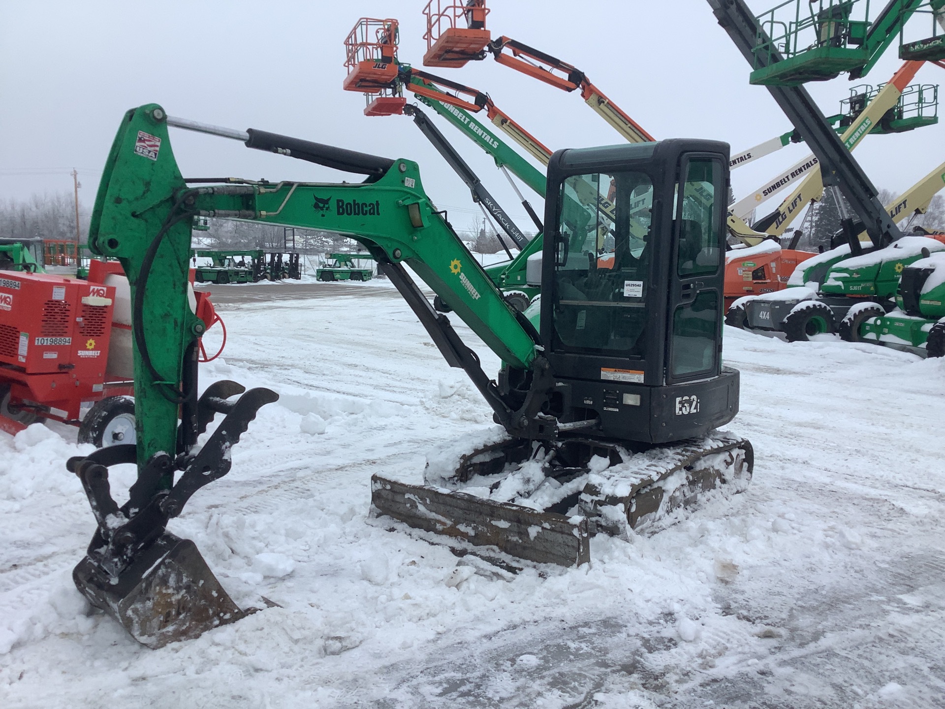 2016 Bobcat E32i Mini Excavator