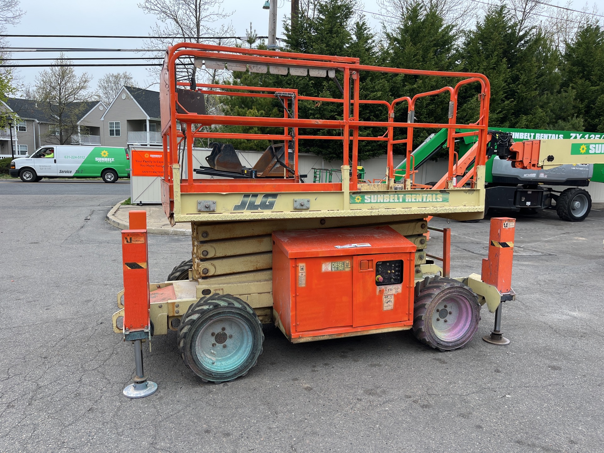 2014 JLG 260 MRT Diesel Scissor Lift