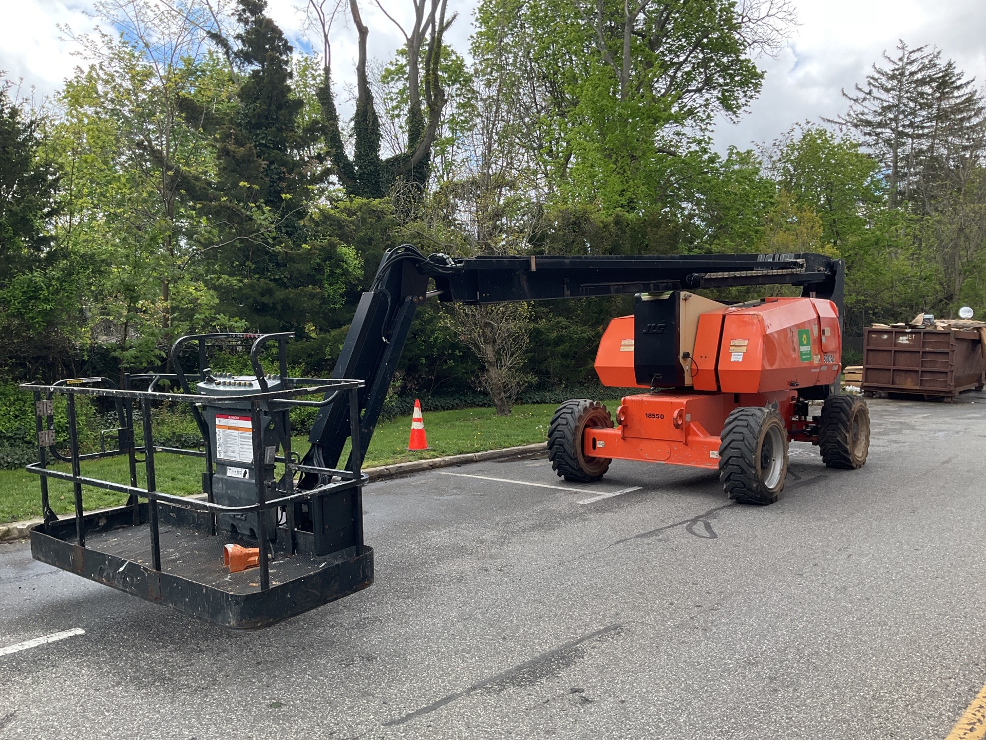 2015 JLG 800AJ 4WD Diesel Articulating Boom Lift