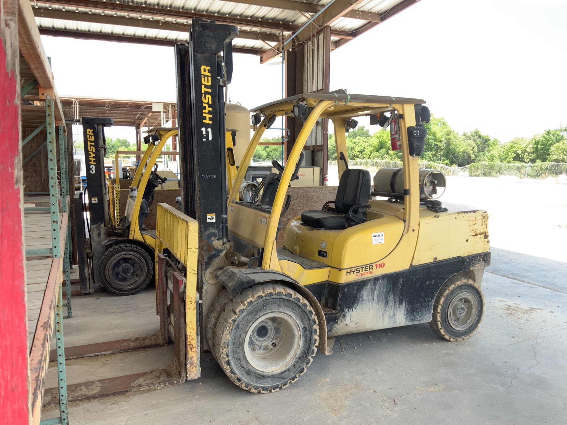 2011 Hyster H110 11200 lb Cushion Tire Forklift