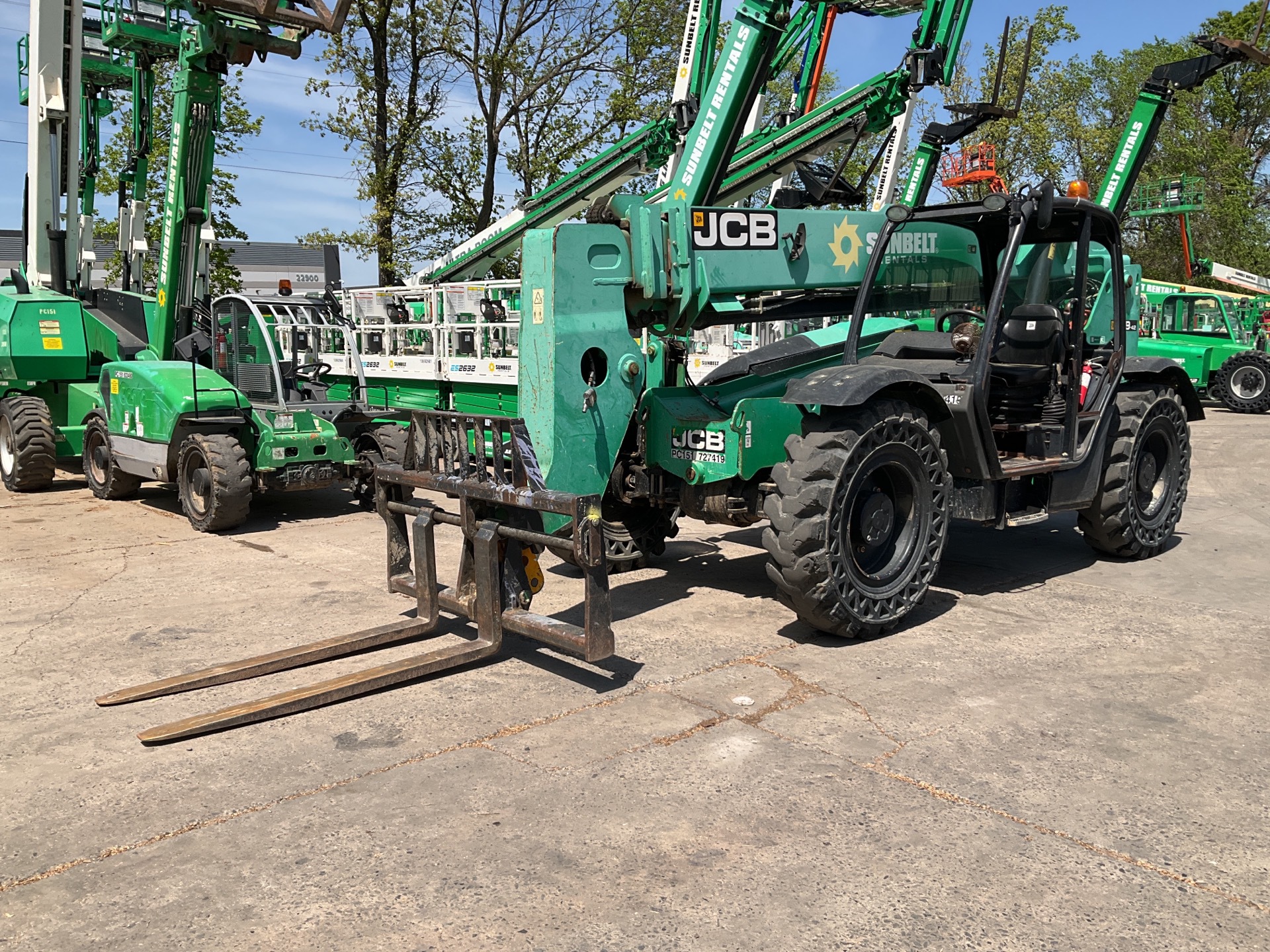 2015 JCB 509-42 Telehandler