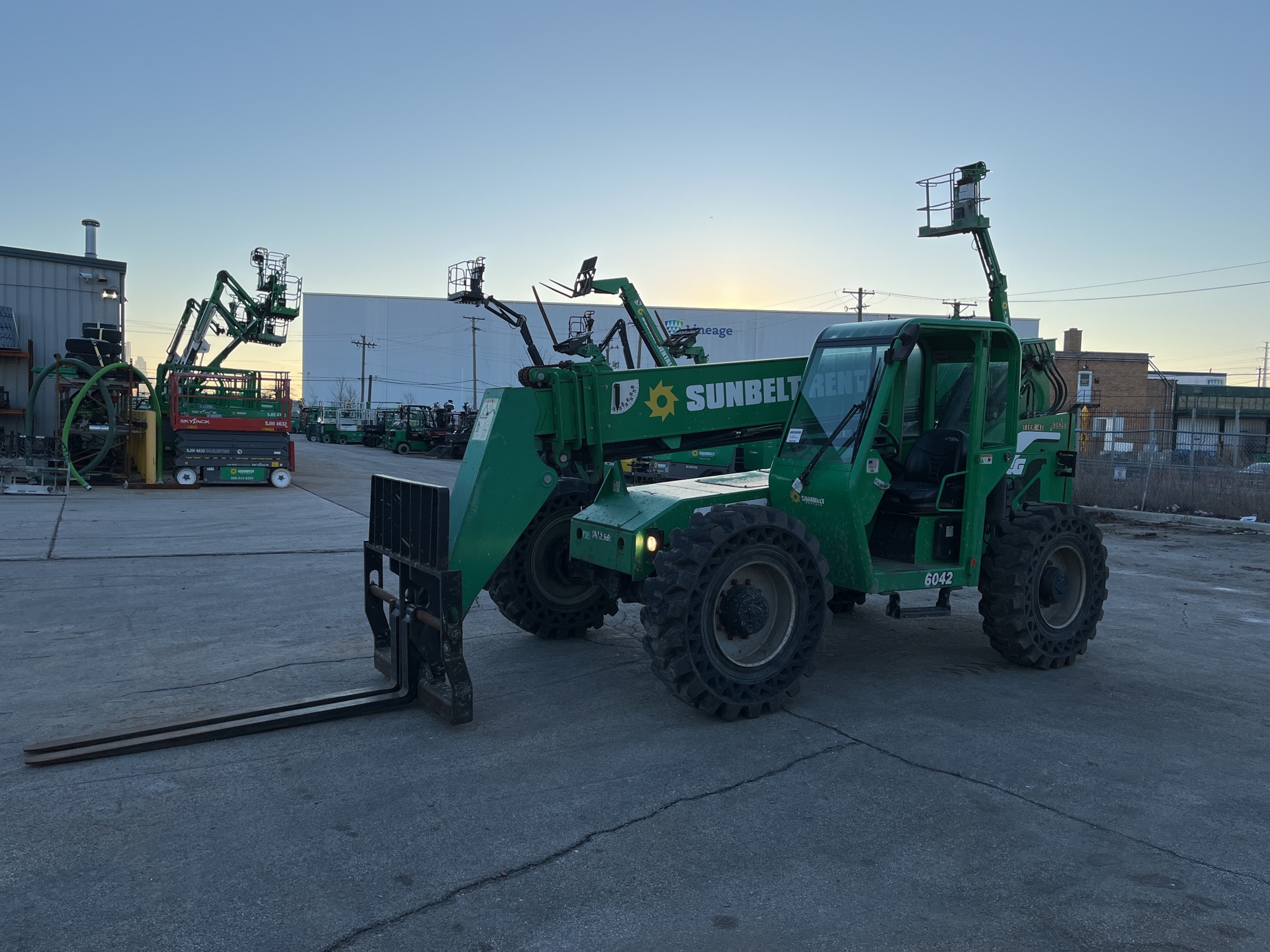 2014 SkyTrak 6042 Telehandler