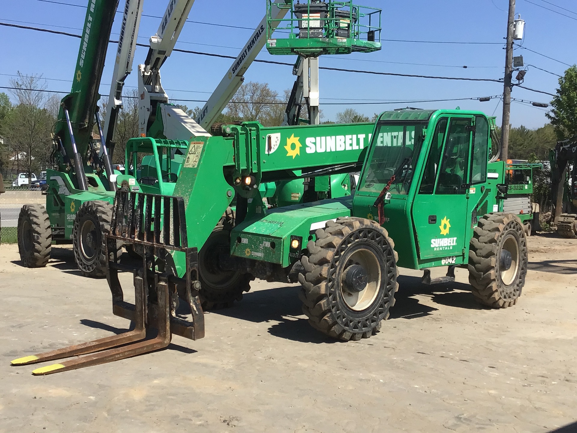 2014 SkyTrak 6042 Telehandler