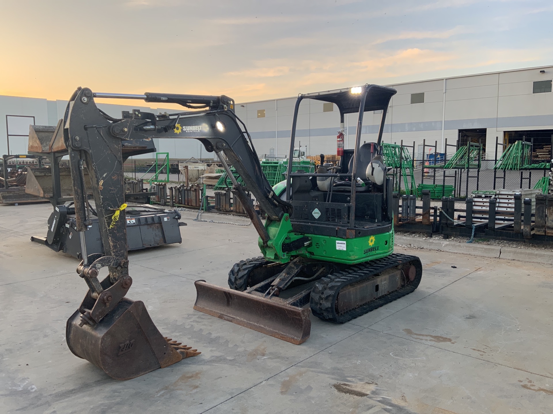 2014 John Deere 27D Mini Excavator