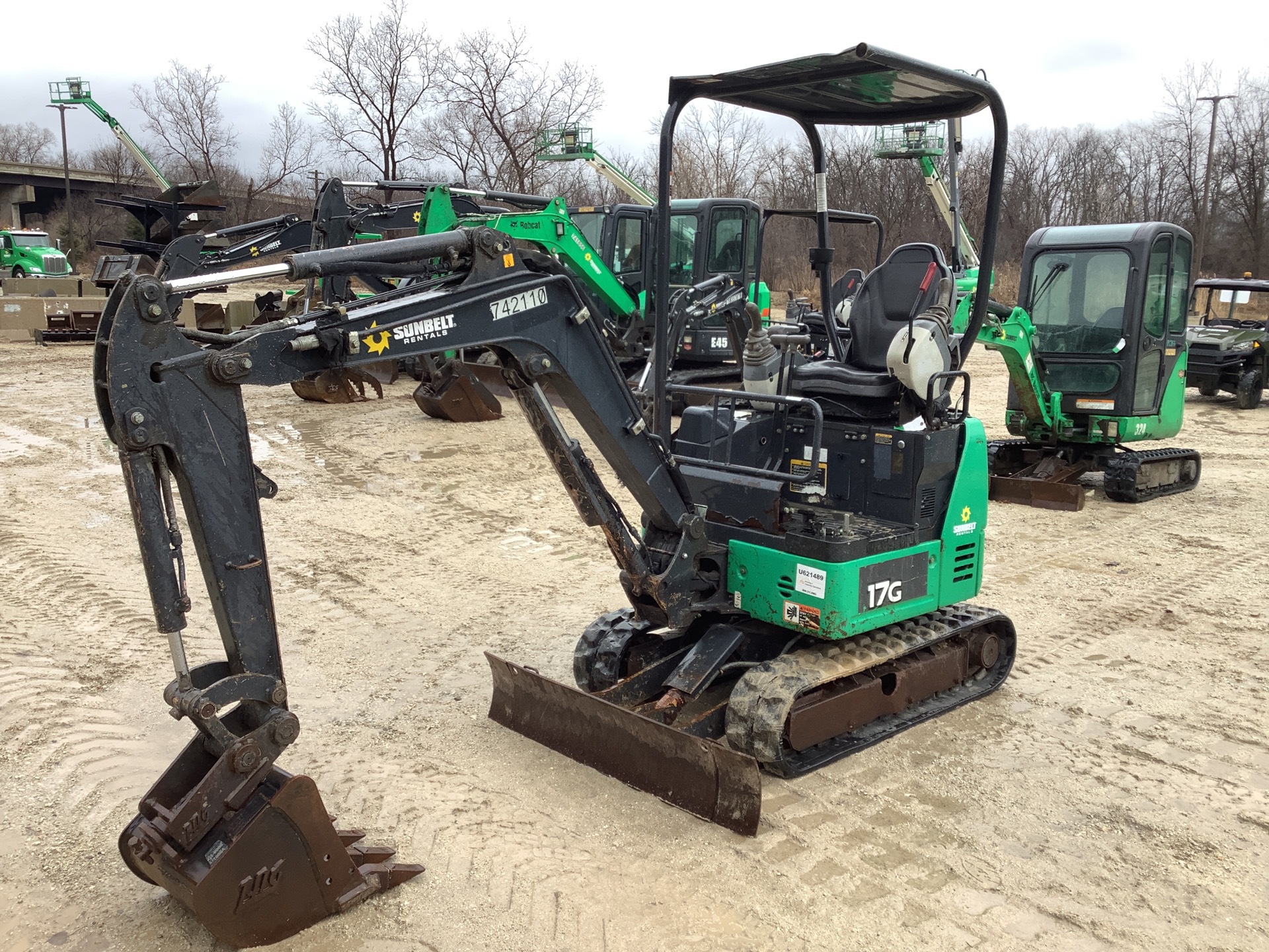 2015 John Deere 17G Mini Excavator