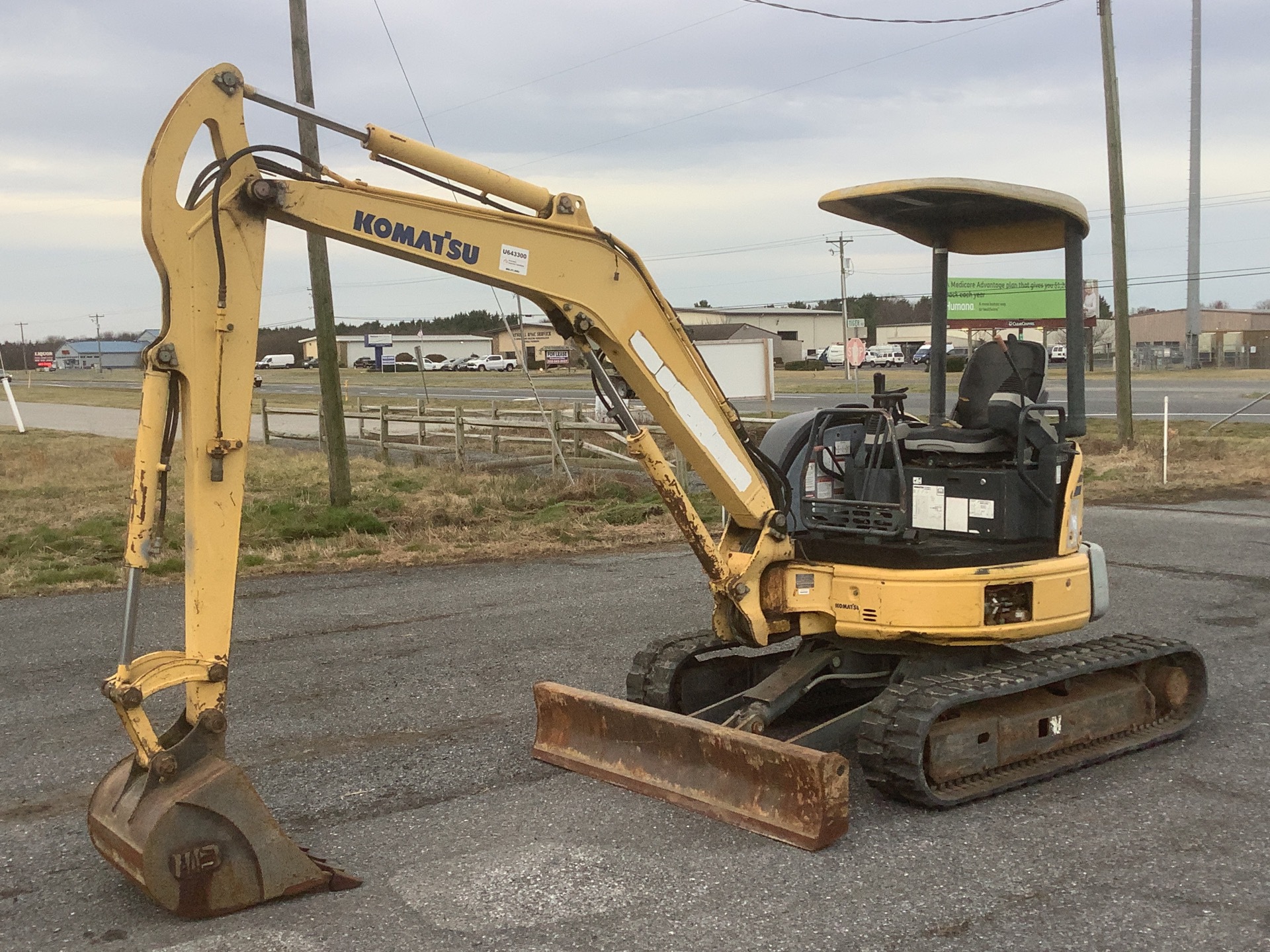 2006 Komatsu PC35MR-2 Tracked Excavator