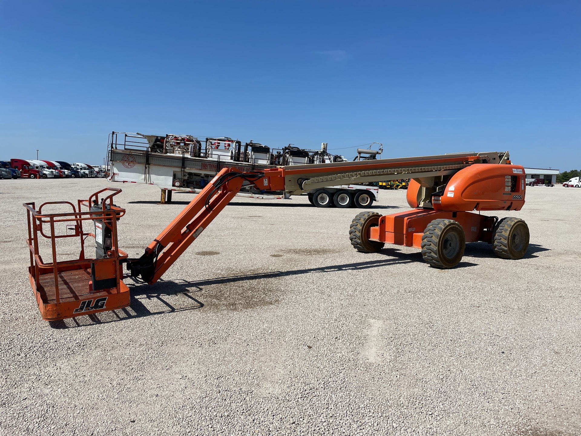 2009 JLG 660SJ 4WD Diesel Telescopic Boom Lift