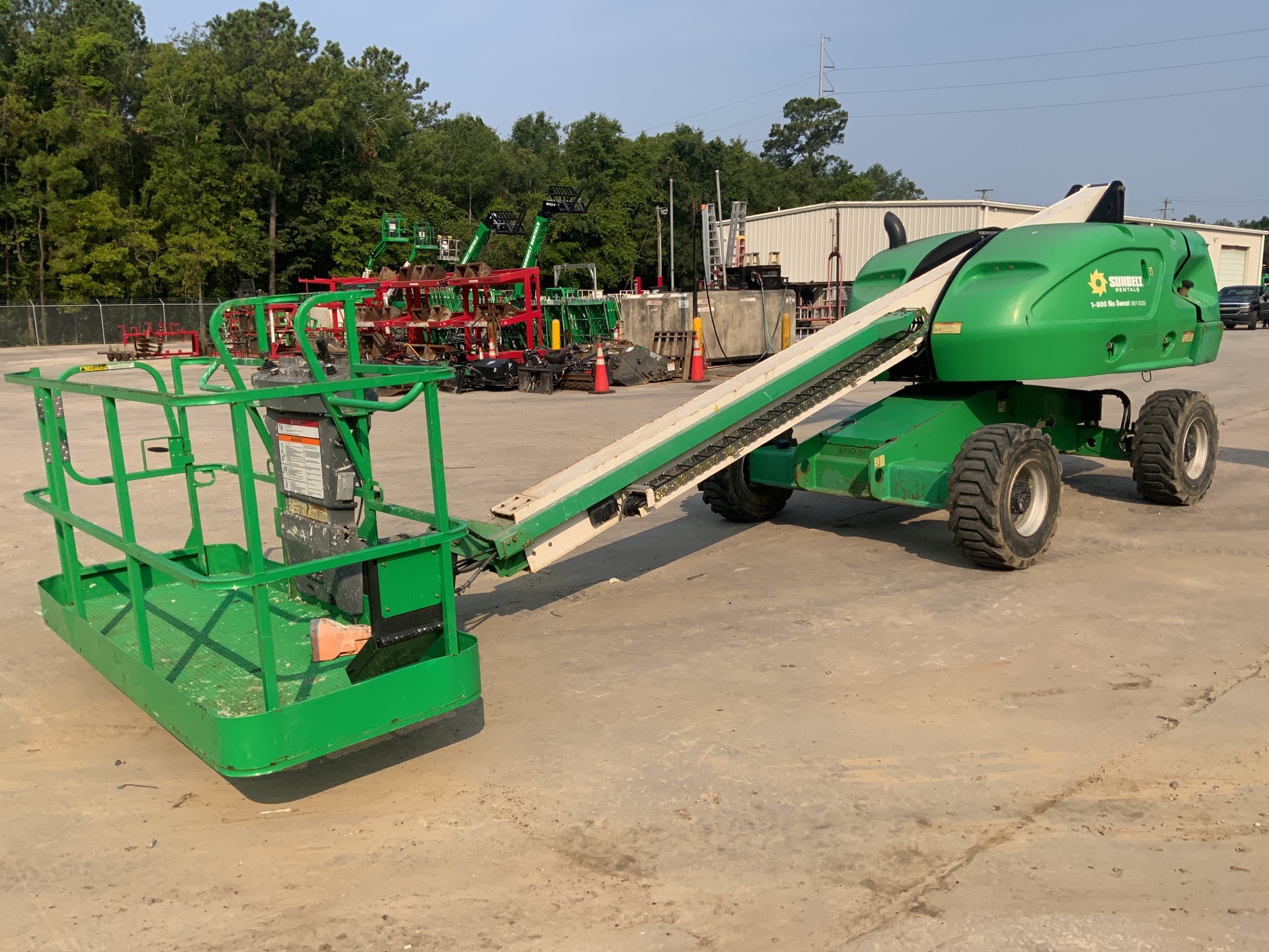 2015 JLG 400S 4WD Diesel Telescopic Boom Lift