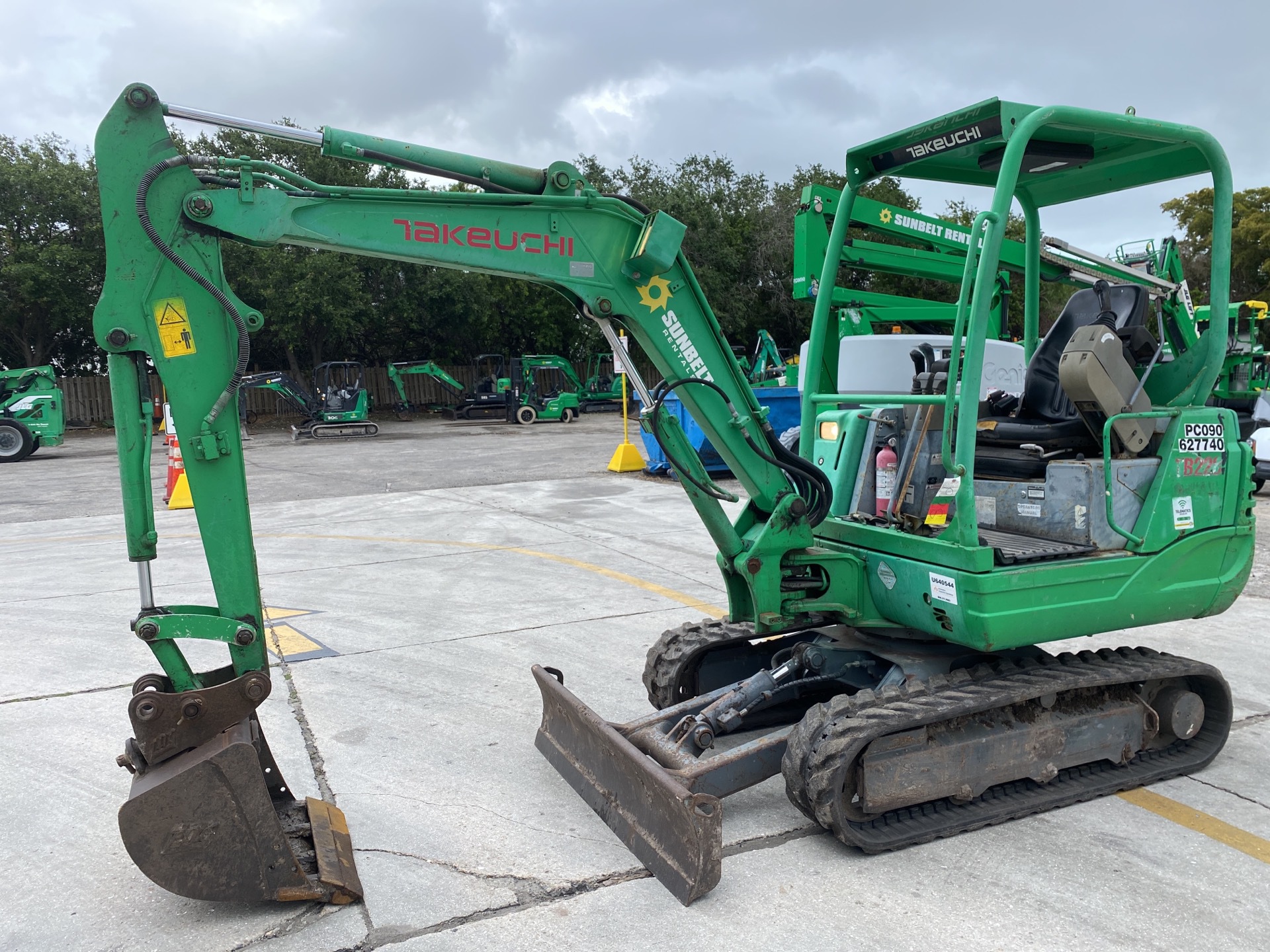 2014 Takeuchi TB228 Mini Excavator