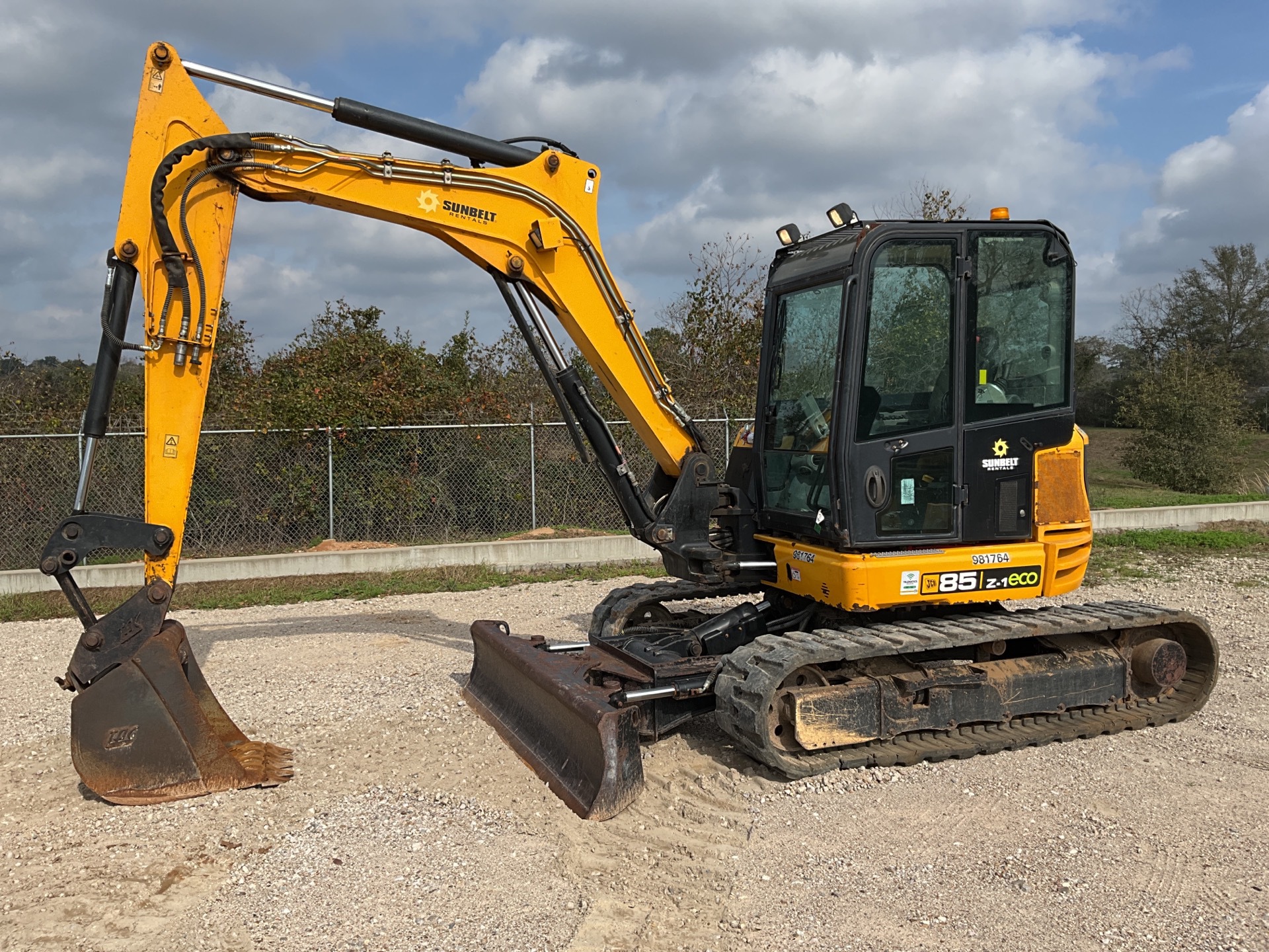 2017 JCB 85Z-1 Mini Excavator