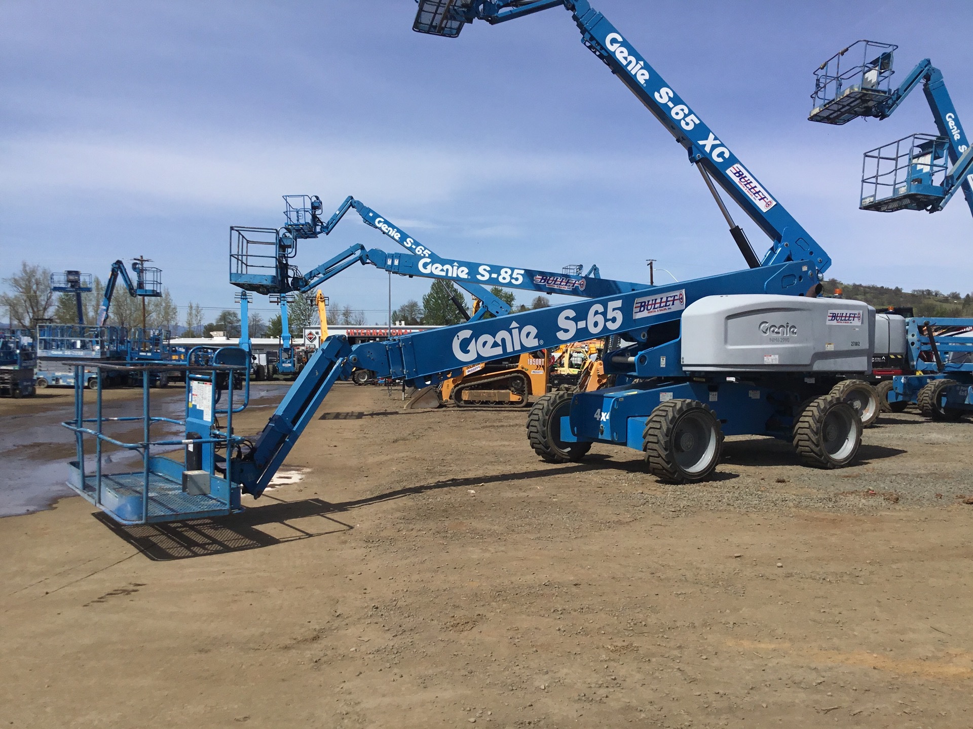 2014 Genie S-65 4WD Diesel Telescopic Boom Lift