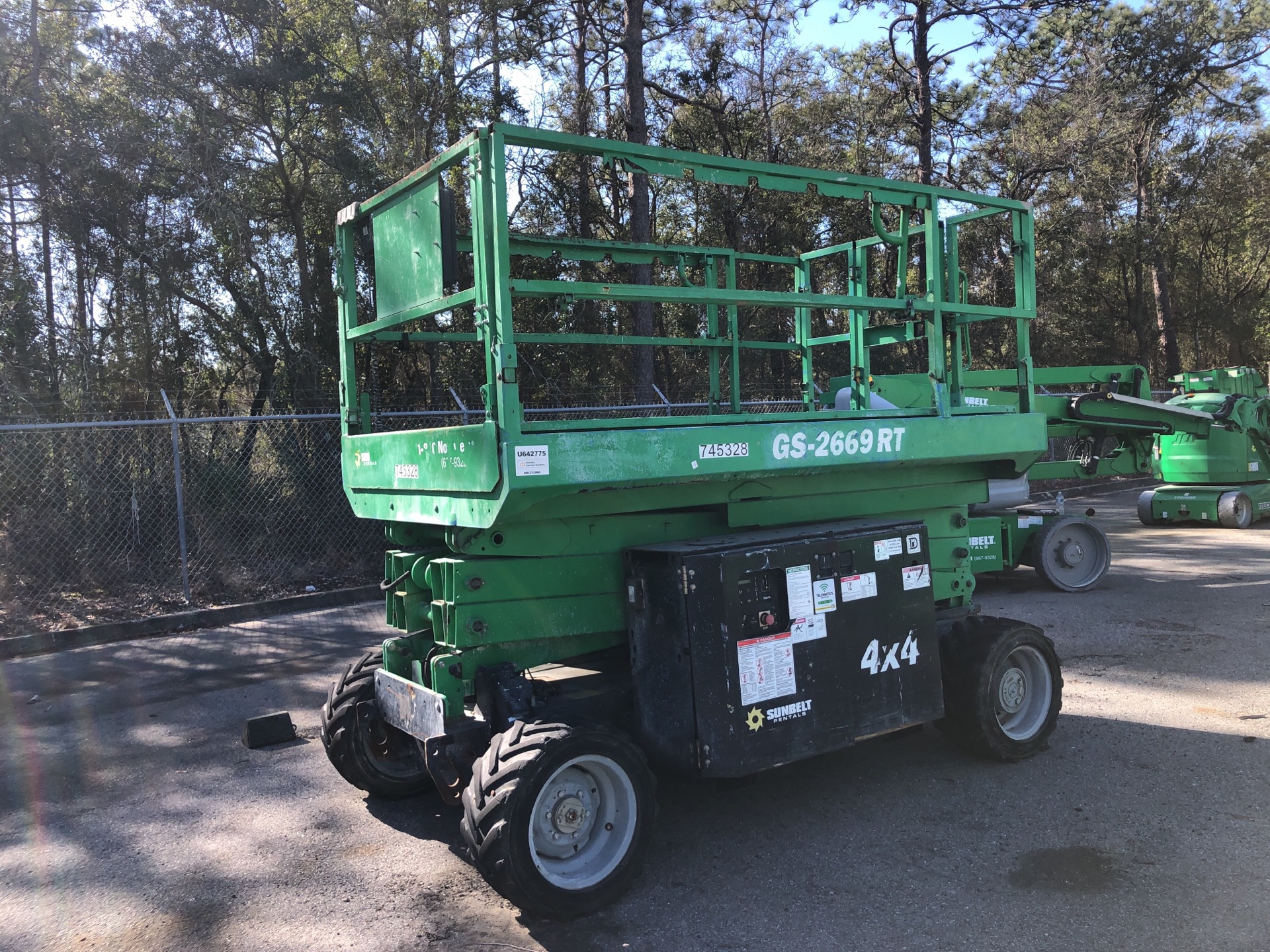 2015 Genie GS2669RT 4x4 Scissor Lift