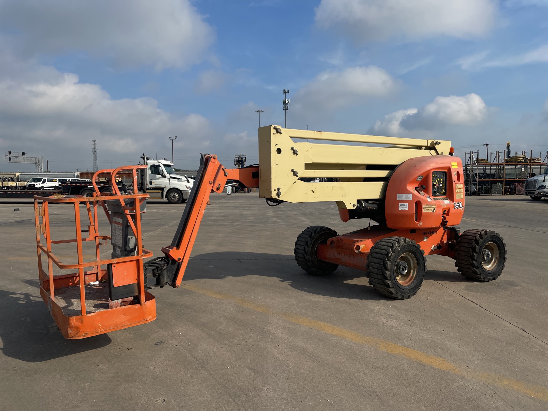 2012 JLG 450AJ SII 4WD Diesel Telescopic Boom Lift