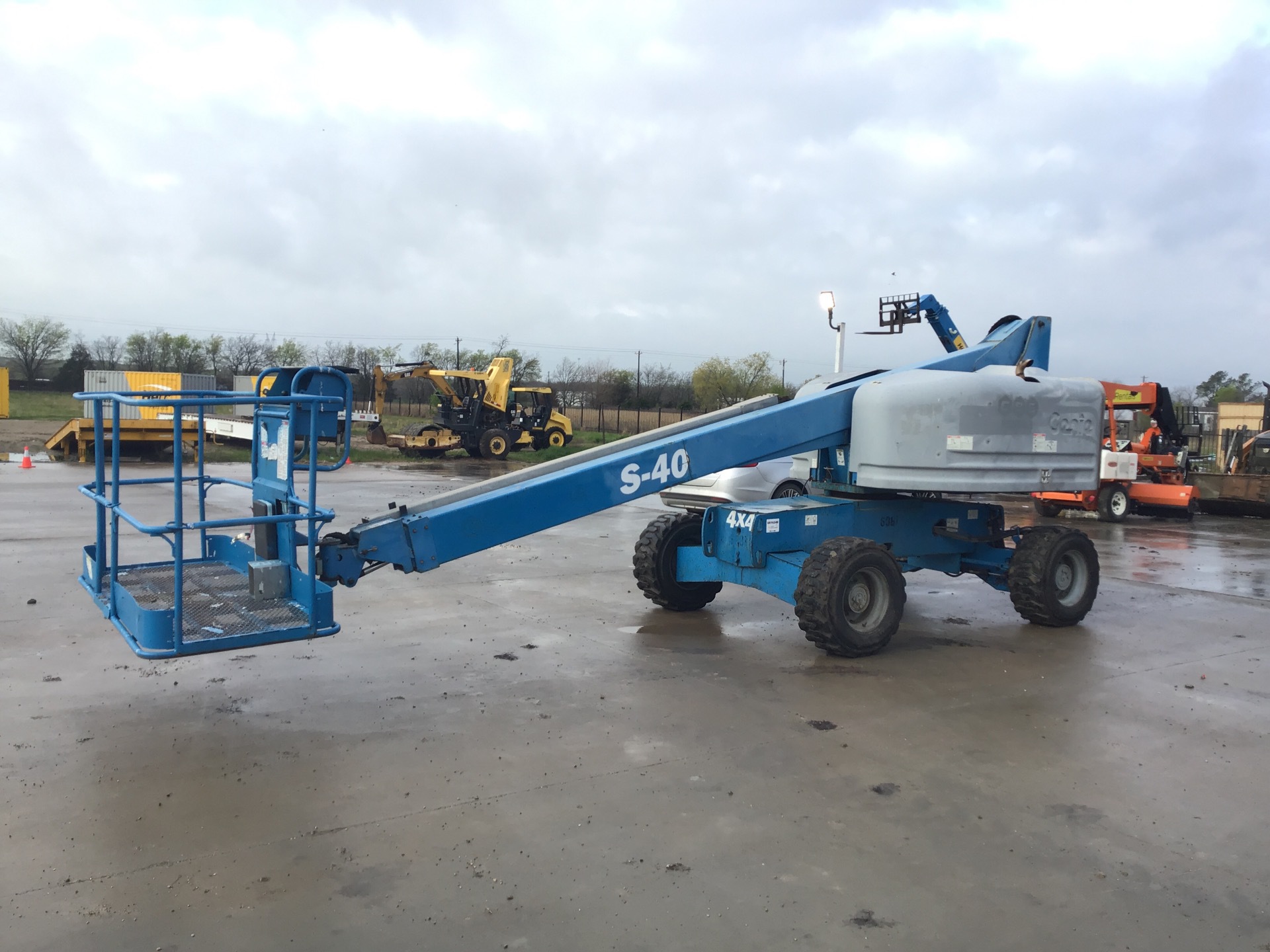 2014 Genie S-40 4WD Diesel Telescopic Boom Lift