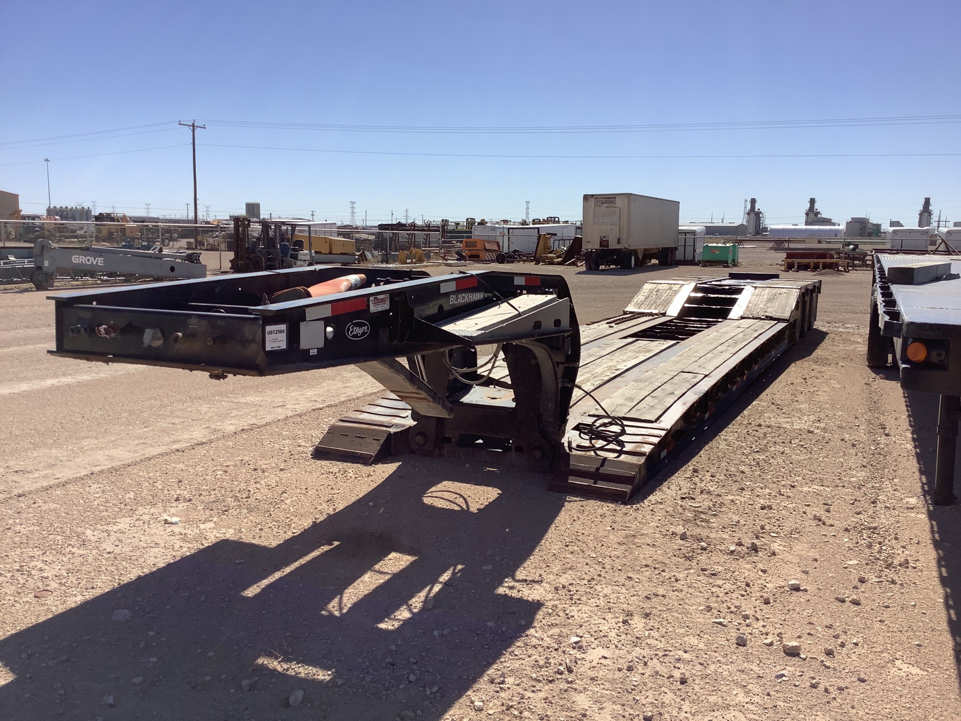 2011 Etnyre PRTN55ETD3-PS 40 ft Tri/A Removable Gooseneck Lowboy Trailer