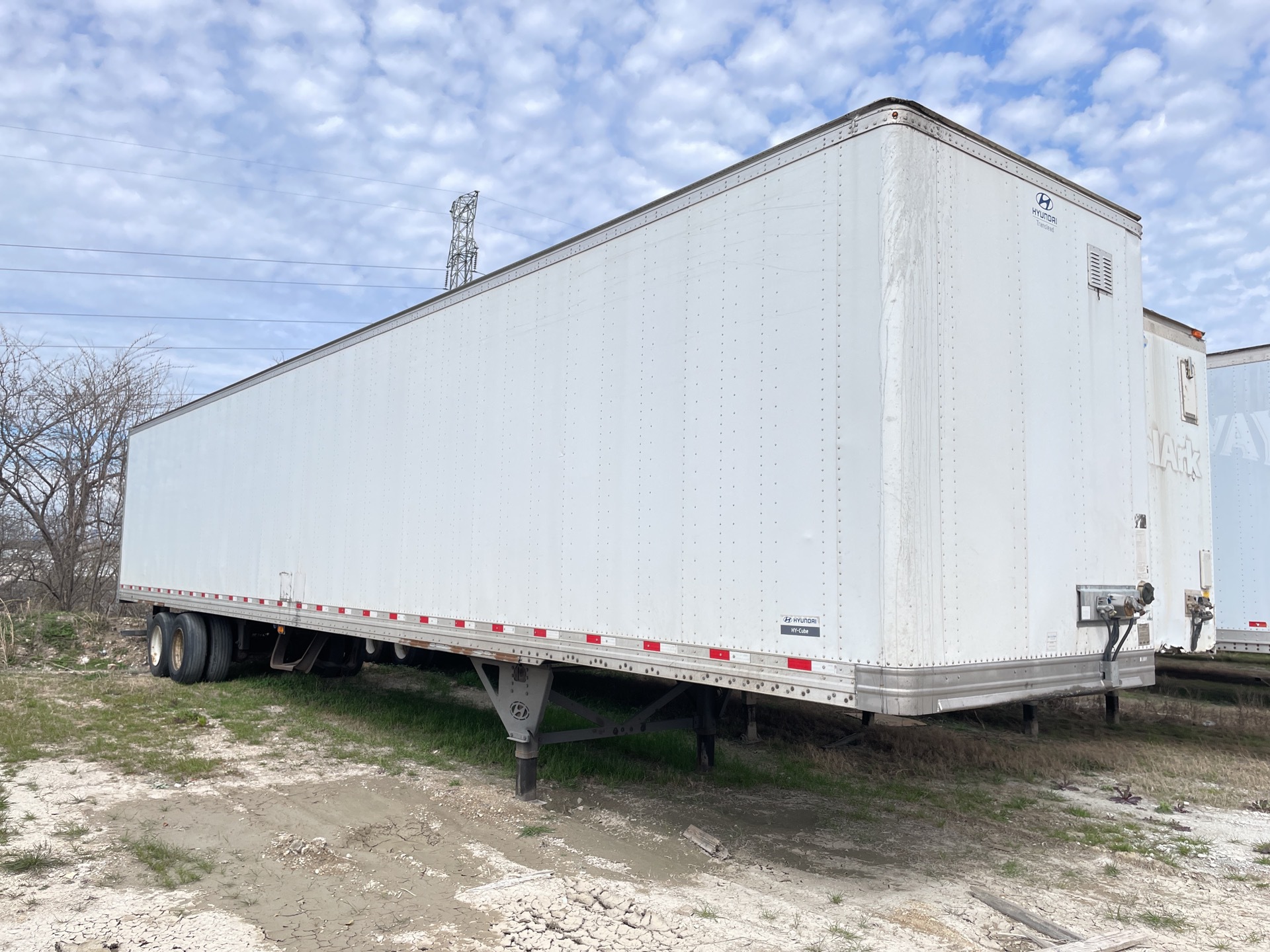 2015 Hyundai V12530152-AJS 53 ft x 102 in T/A Van Trailer