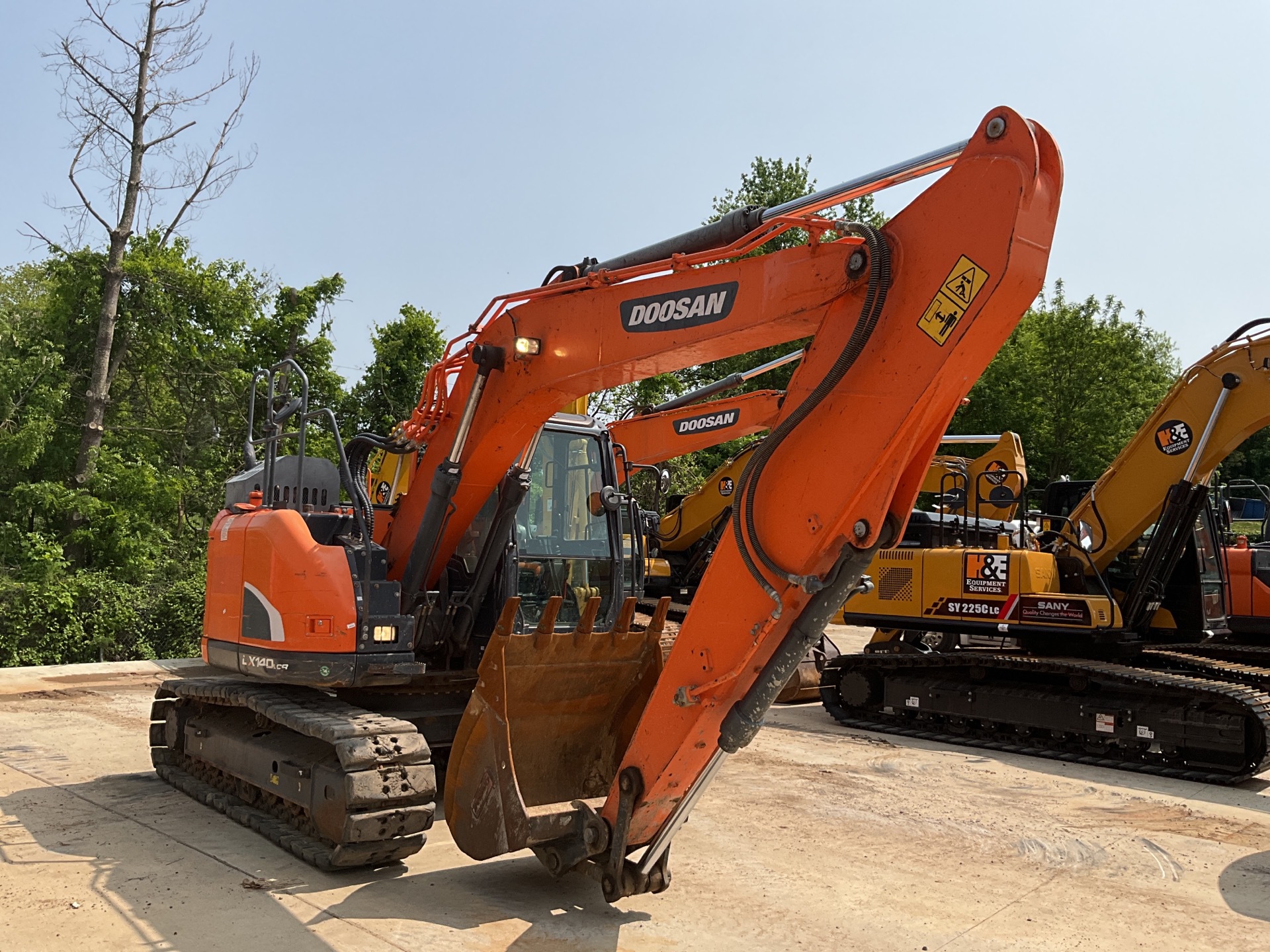 2018 Doosan DX140 LCR-5 Tracked Excavator