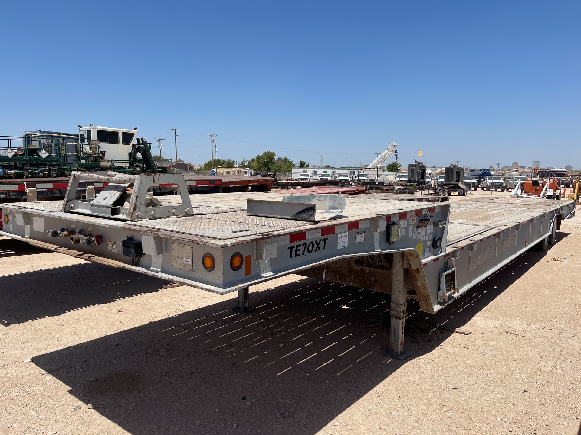 2014 Trail-Eze TE70XT 135000 lb T/A Hydraulic Tail Trailer