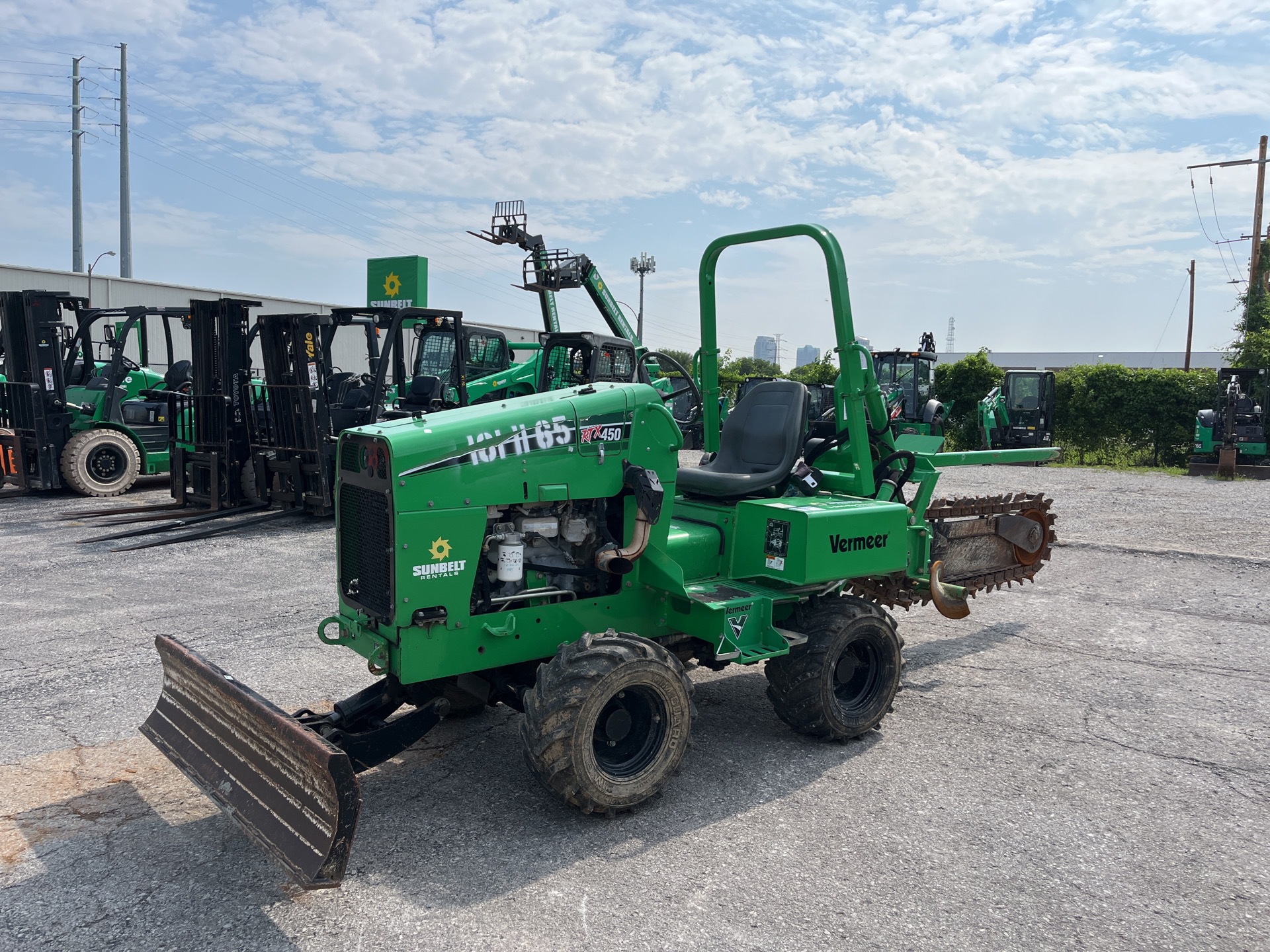 2017 Vermeer RTX450 4x4 Trencher