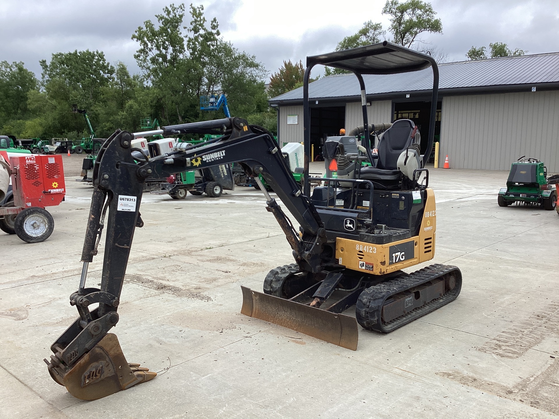 2016 John Deere 17G Mini Excavator