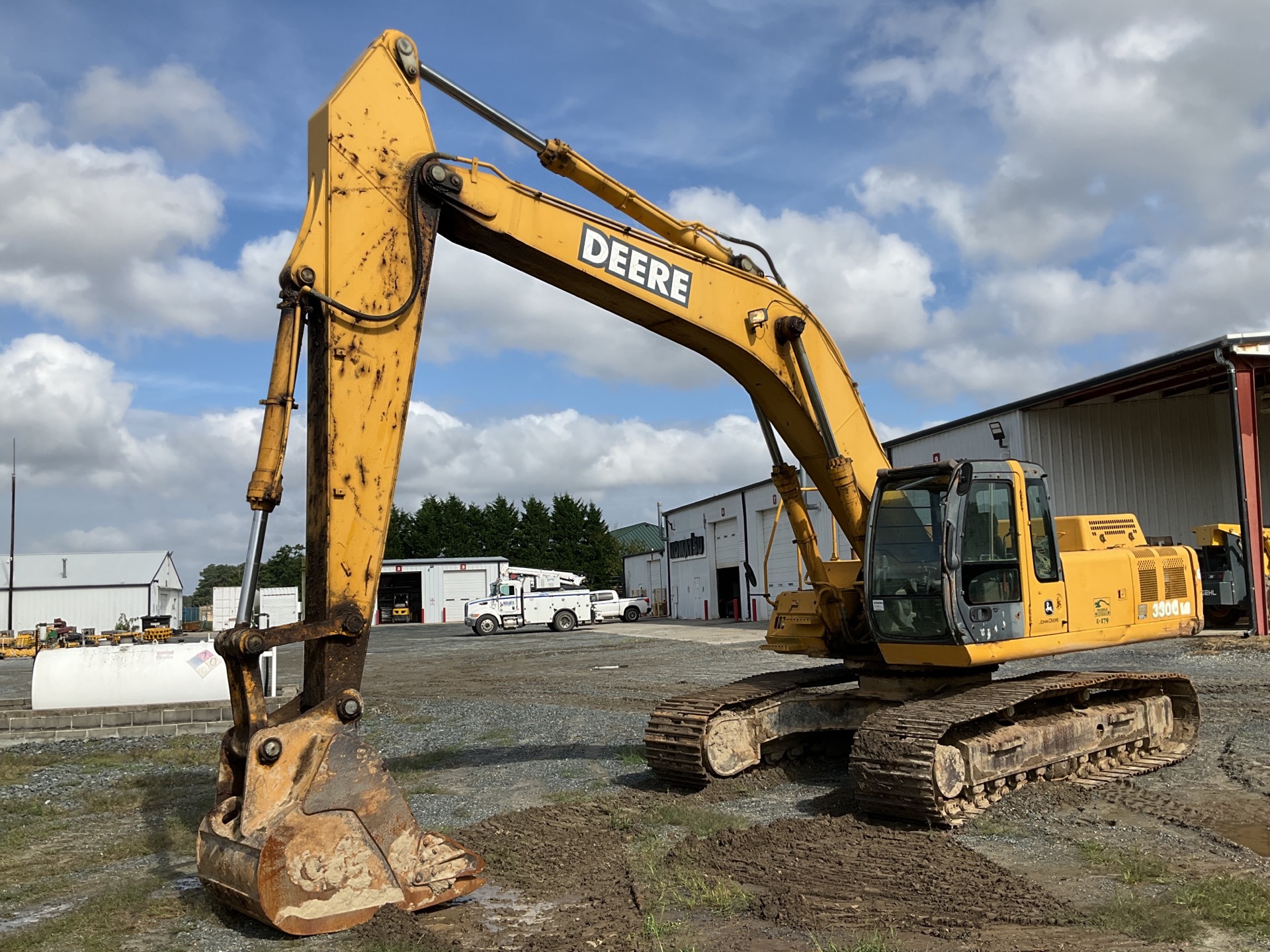 2004 John Deere 330CLC Tracked Excavator