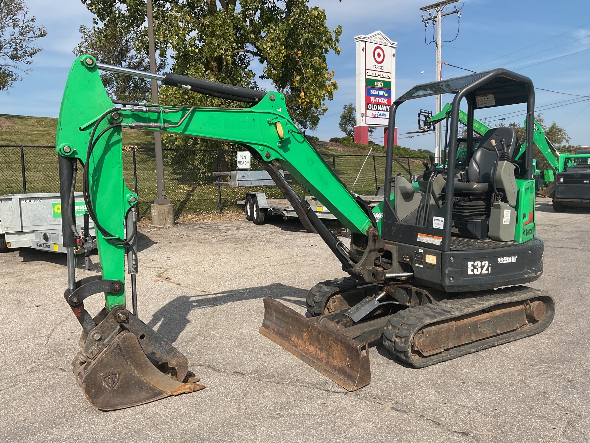 2016 Bobcat E32i Mini Excavator