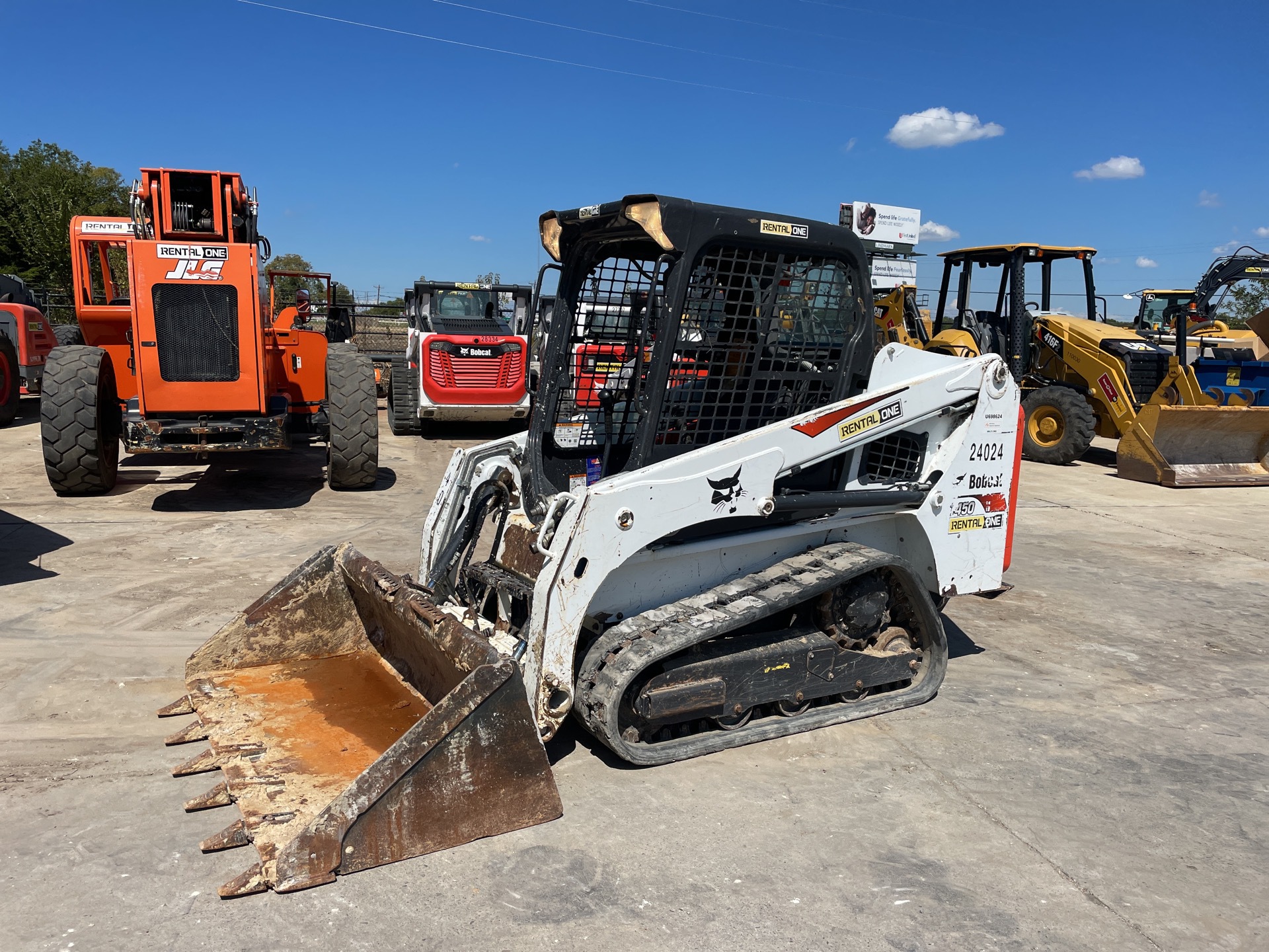 2019 Bobcat T450 Compact Track Loader