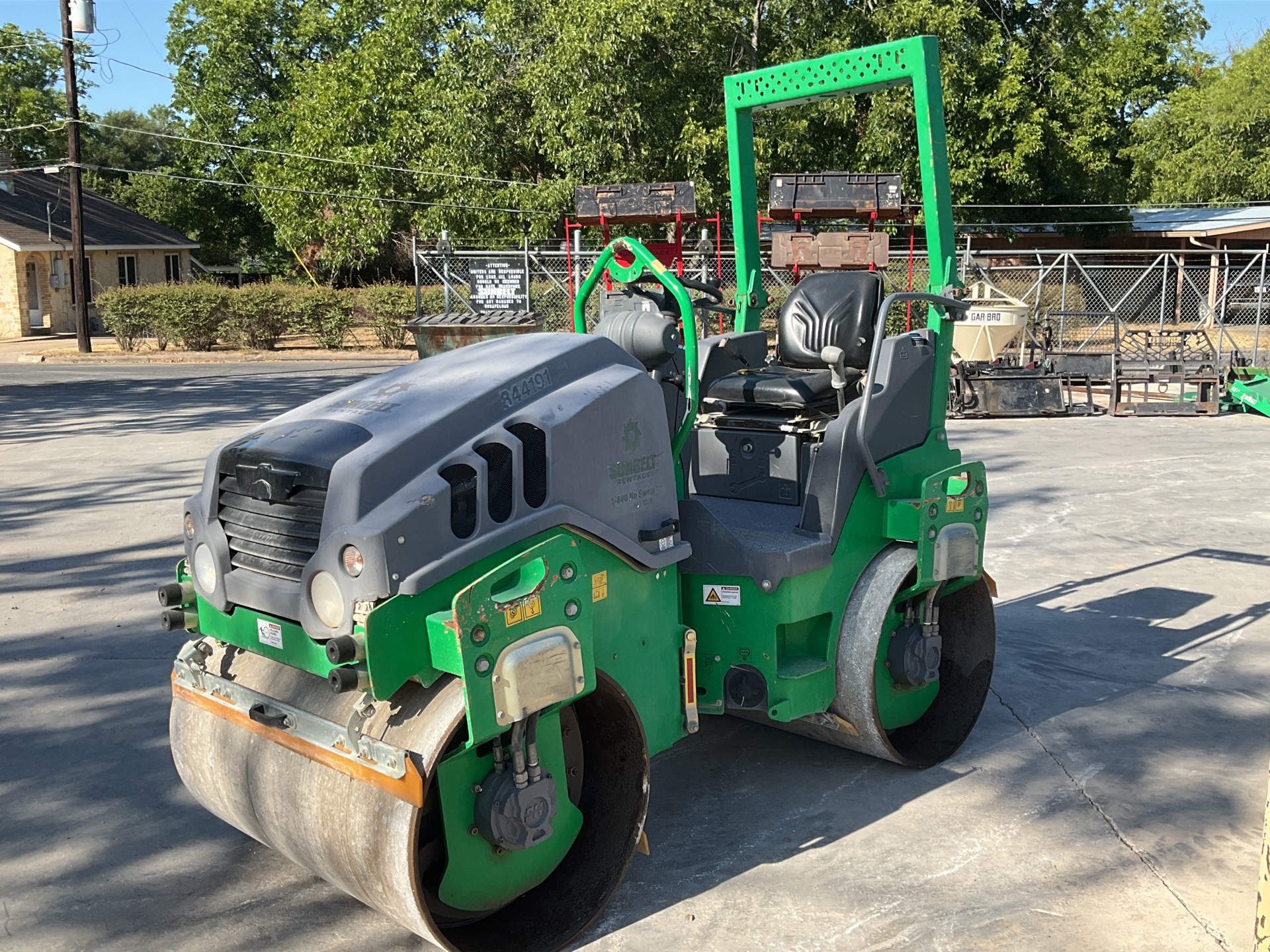 2016 Hamm HD12VV Double Drum Roller