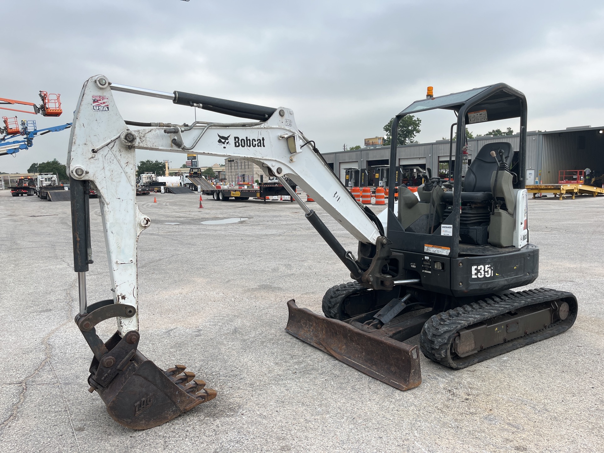 2017 Bobcat E35i Mini Excavator