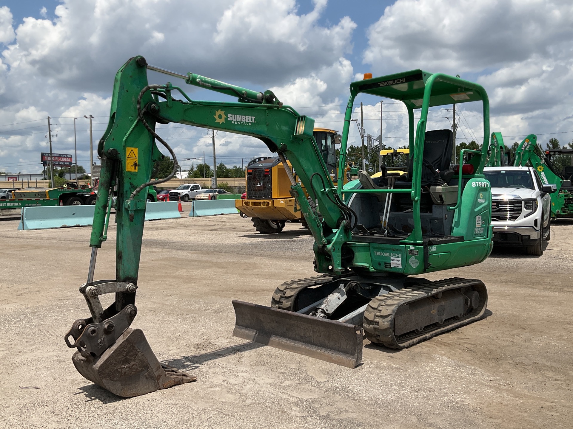 2016 Takeuchi TB230 Mini Excavator