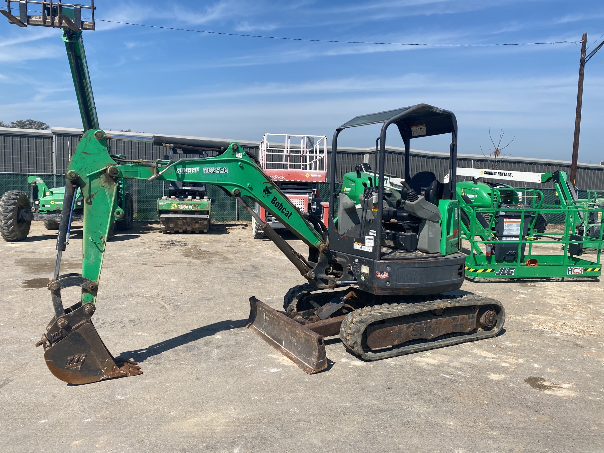 2015 Bobcat E26 G M Mini Excavator