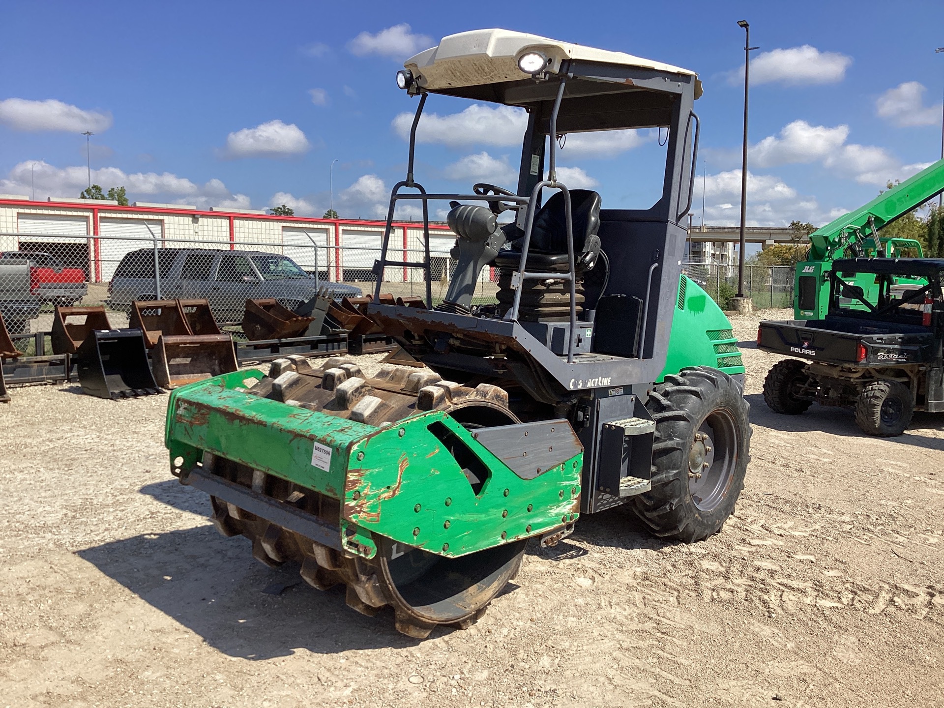 2015 Hamm H5i Smooth Drum Compactor